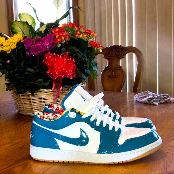 Jordan 1 low mens sneakers size 13 Barcelona color way brand new - Picture 4 of 4